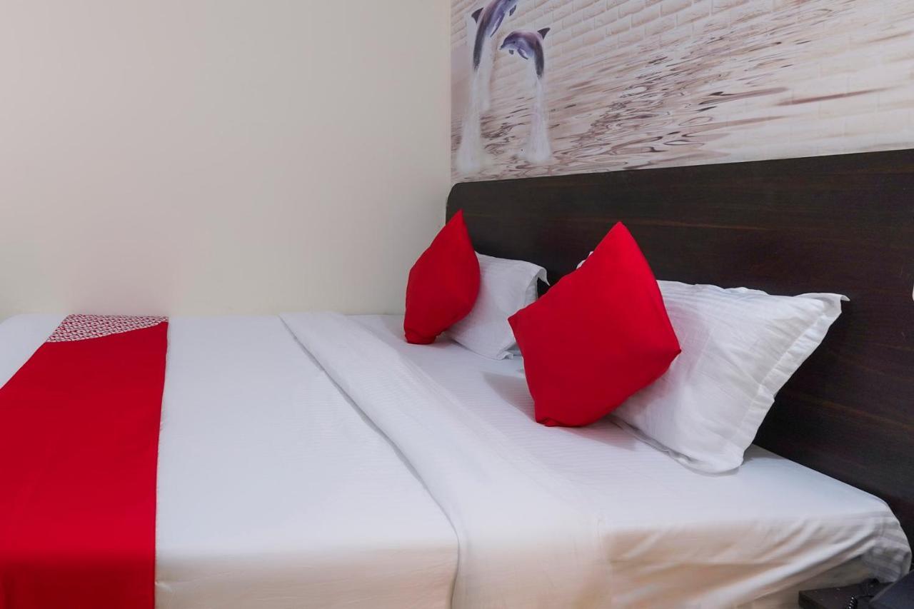 Oyo Flagship 68474 Hotel Viraj Pune Ngoại thất bức ảnh
